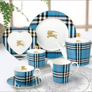 Alternative view of طقم شاي وجاتوه 24ق بيربيرى SH